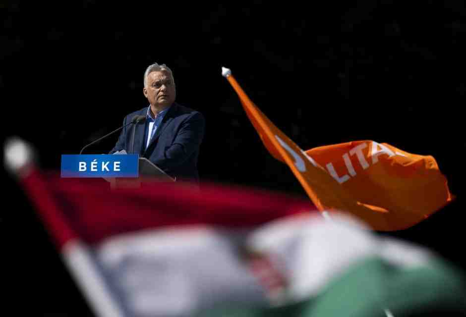 I guerrafondai europei, la violenza in Ucraina e le bugie di Orbán