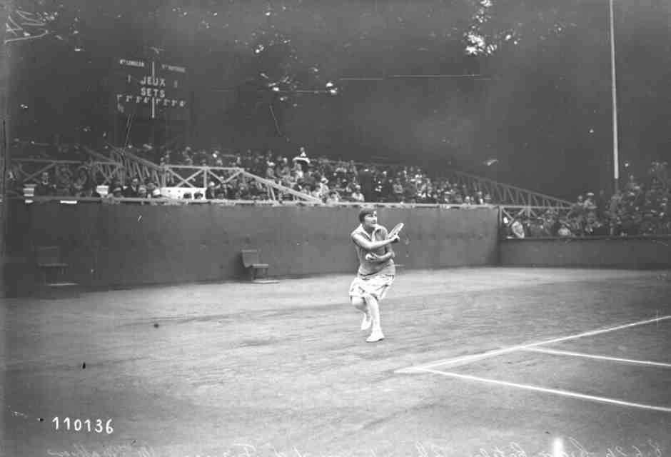 Tennis e liberazione, la vita tra sport e storia di Simonne Mathieu