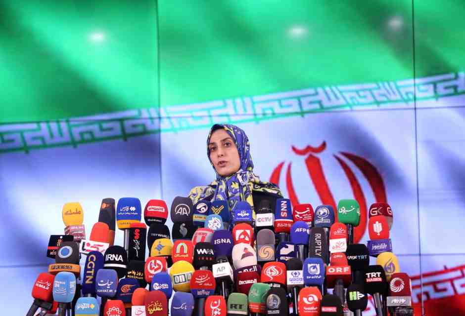La candidata in Iran che vuole liberare i manifestanti e fare pace con l’occidente (ma non sarà ammessa)