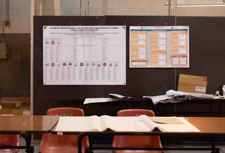 Elezioni europee: urne aperte fino alle 23. Votano Meloni, Schlein e Salvini (che vìola il silenzio elettorale)