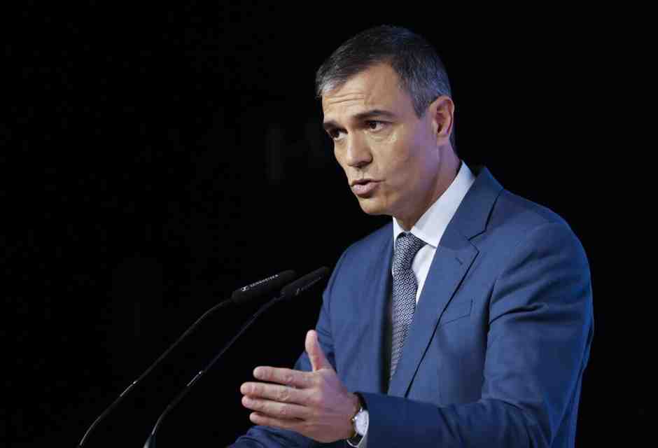 Gli scontri con la magistratura di Sánchez. Da noi il Pd tace