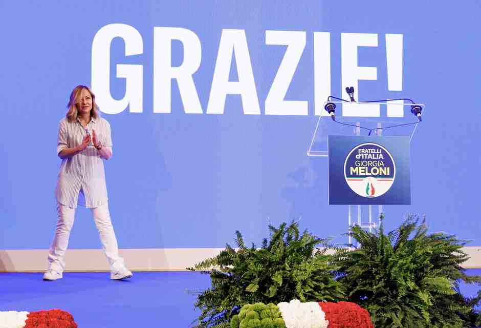 Meloni va al G7 in Puglia sotto steroidi (elettorali)