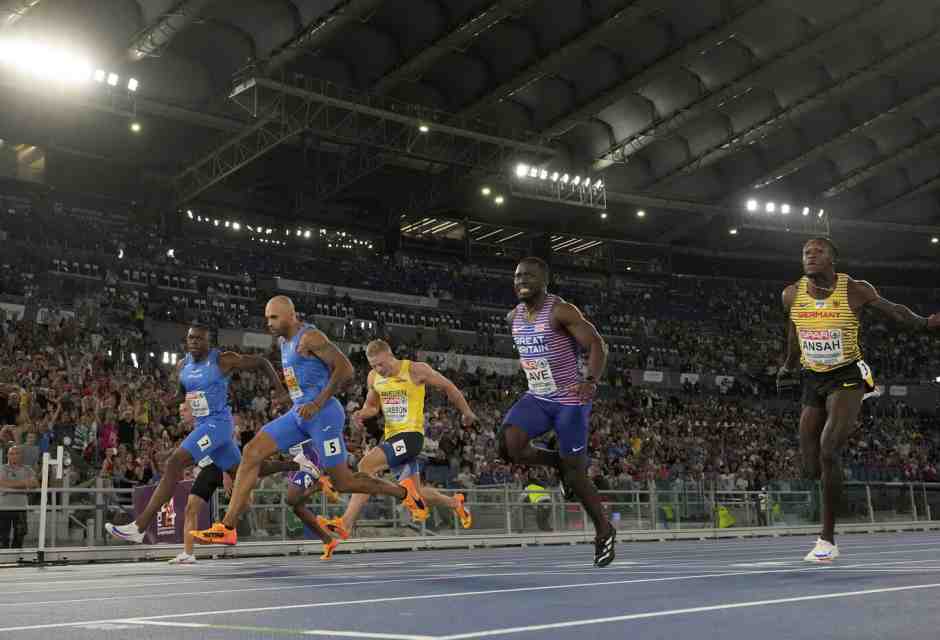 L’Italia dell’atletica, bella perché di tutti, saluta Vannacci dalla cima del podio