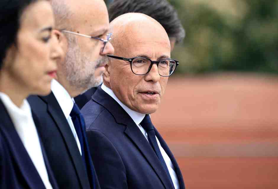 Eric Ciotti espulso dai Repubblicani: "Sono e resto presidente"