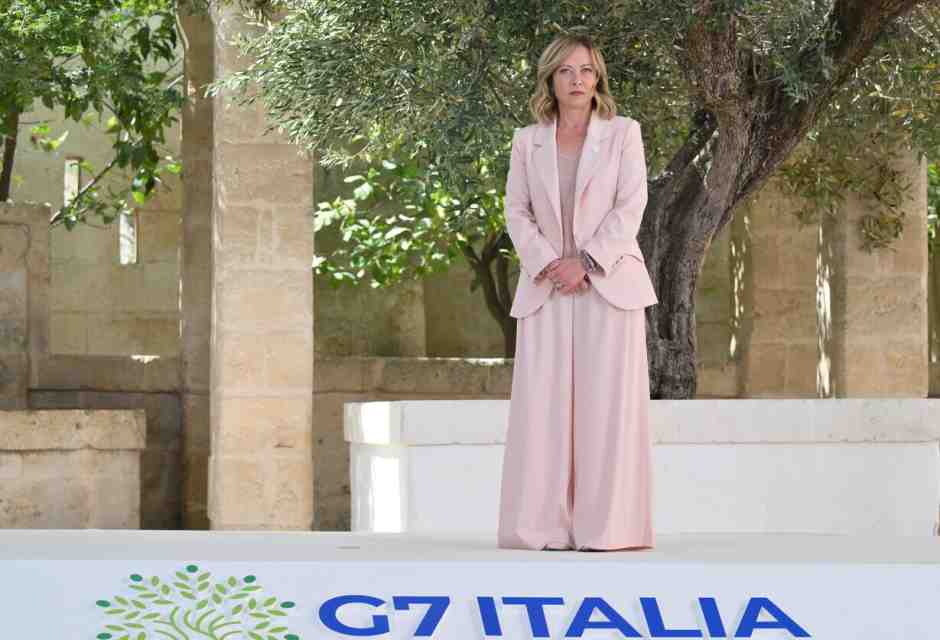 Nel G7 che abbraccia l’Ucraina c’è un falso giallo sull’aborto