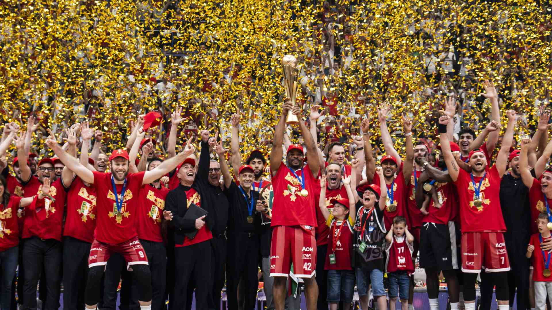 L'Olimpia Milano ha vinto il terzo scudetto di fila, ma dominare in Italia non basta