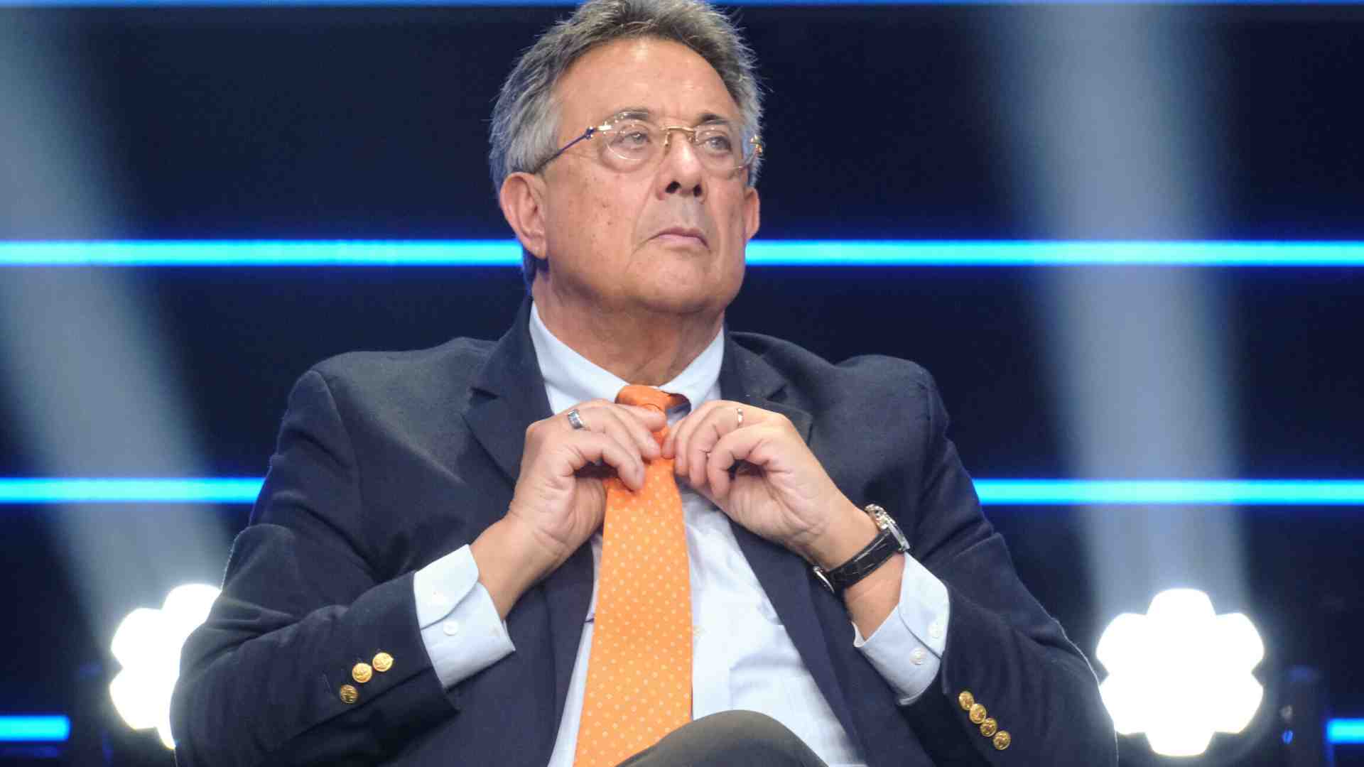 La Rai del "narciso" Sergio. L'exit: spedirlo a Ferrovie (dopo il rifiuto del Ragioniere dello stato)