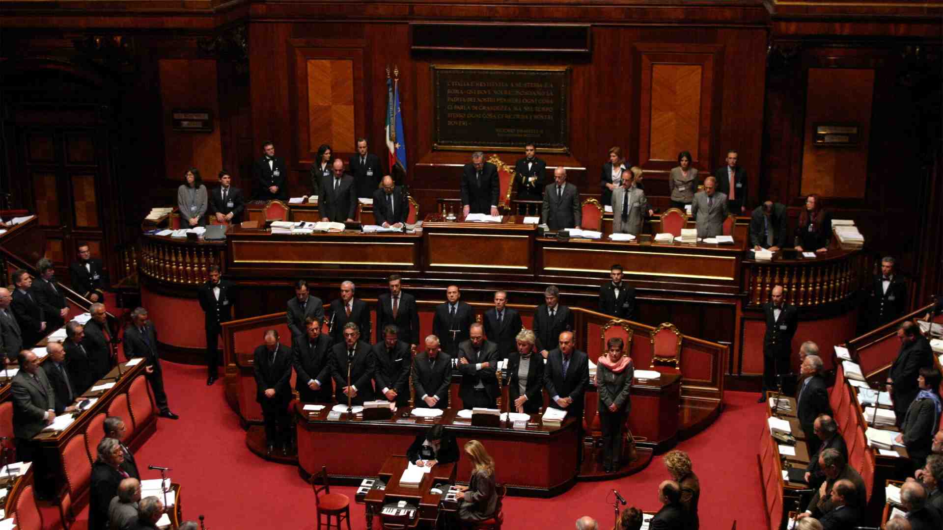 Al governo serve con urgenza sostenere le riforme non solo a spintoni ma anche con argomenti