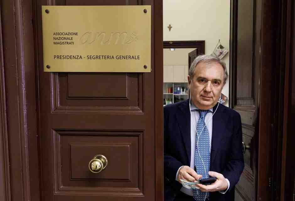 L’Associazione nazionale magistrati si riunisce contro la separazione delle carriere, ma si scopre divisa