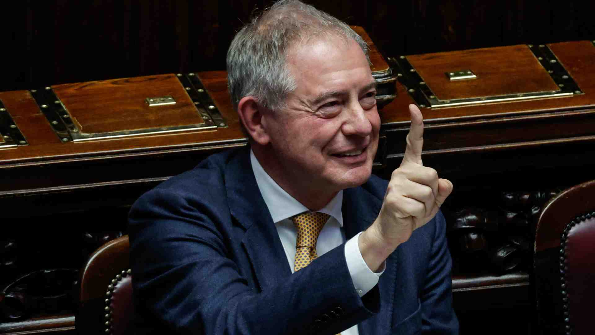 Continuavano a chiamarlo Adolfo Urss. In difesa di un soprannome