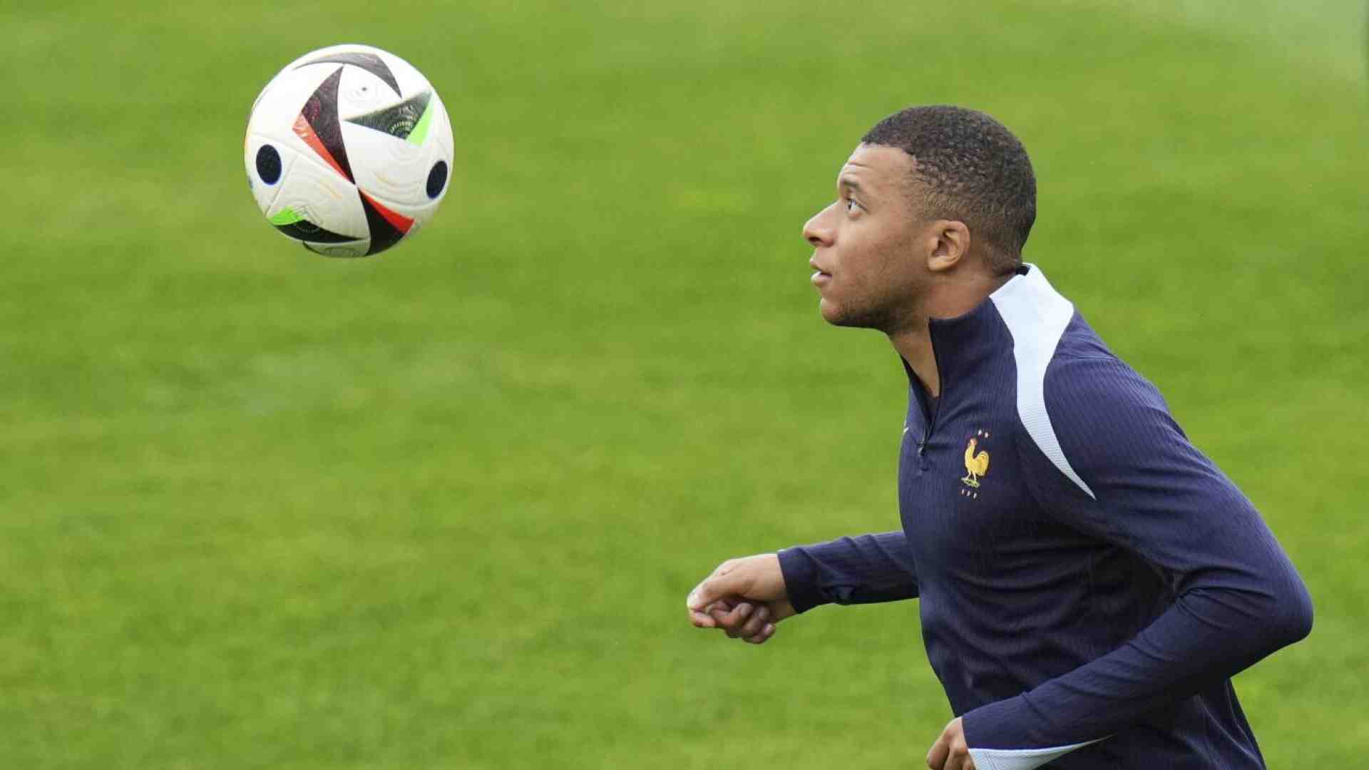 L'Europeo di Mbappé, intrattenitore e calciatore