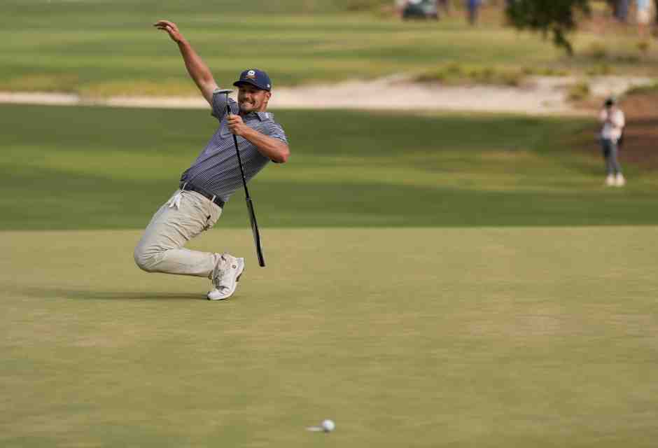 Bryson DeChambeau vince gli US Open di golf, nel nome del grande Payne Stewart