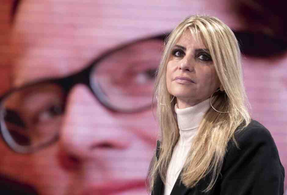 La moglie di David Rossi: "In Italia le commissioni parlamentari d'inchiesta non servono a nulla"