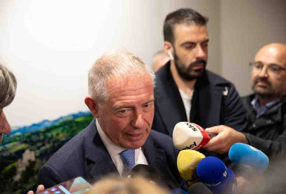 Adolfo Urso fra i politici denunciatori, che sono agli antipodi del cristianesimo