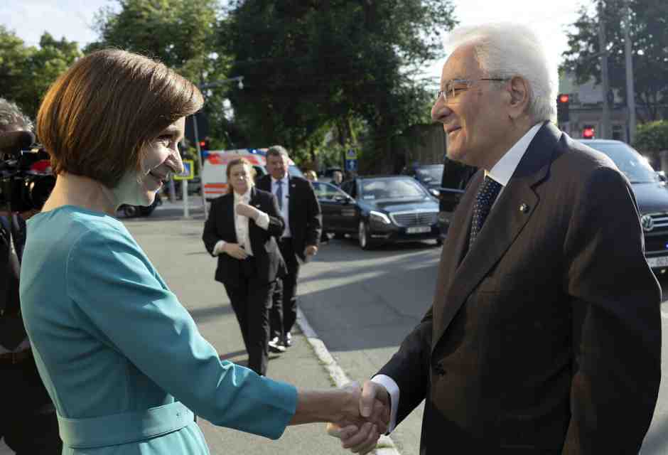 Io e Mattarella a Chisinau. Istantanee di un viaggio parallelo