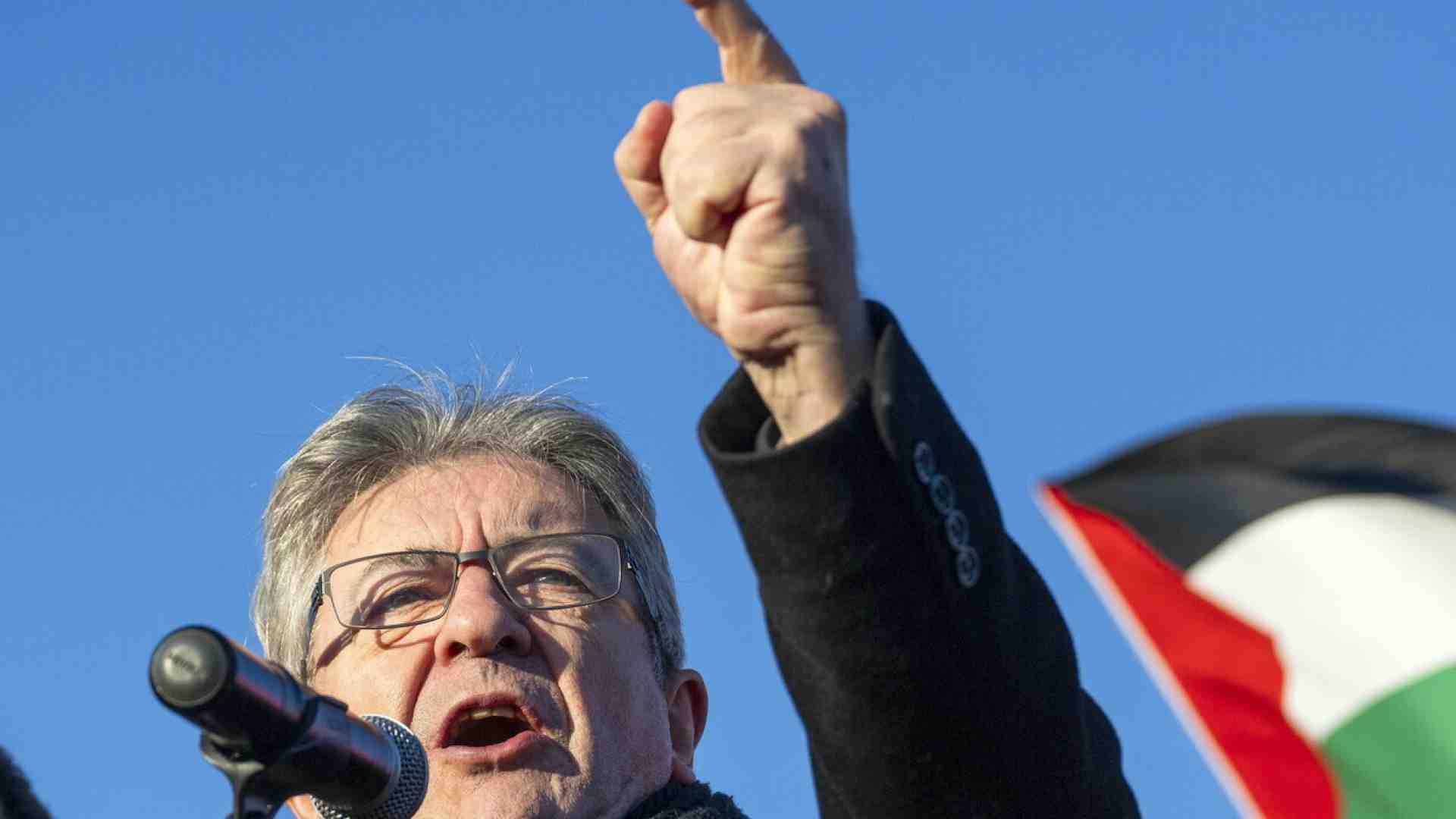 In Francia la convivenza a sinistra è straziata dall'antisemitismo insoumis