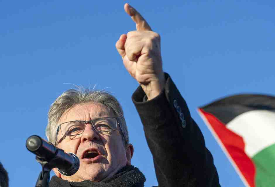 In Francia la convivenza a sinistra è straziata dall'antisemitismo insoumis