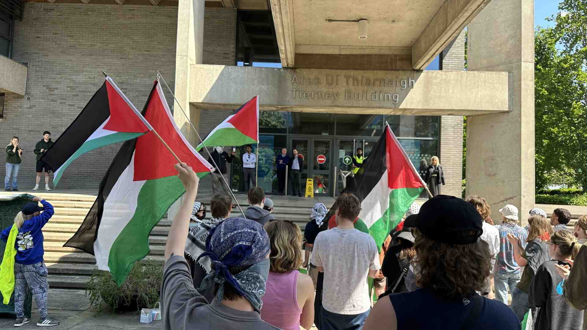 Piccoli Ayatollah nelle università europee