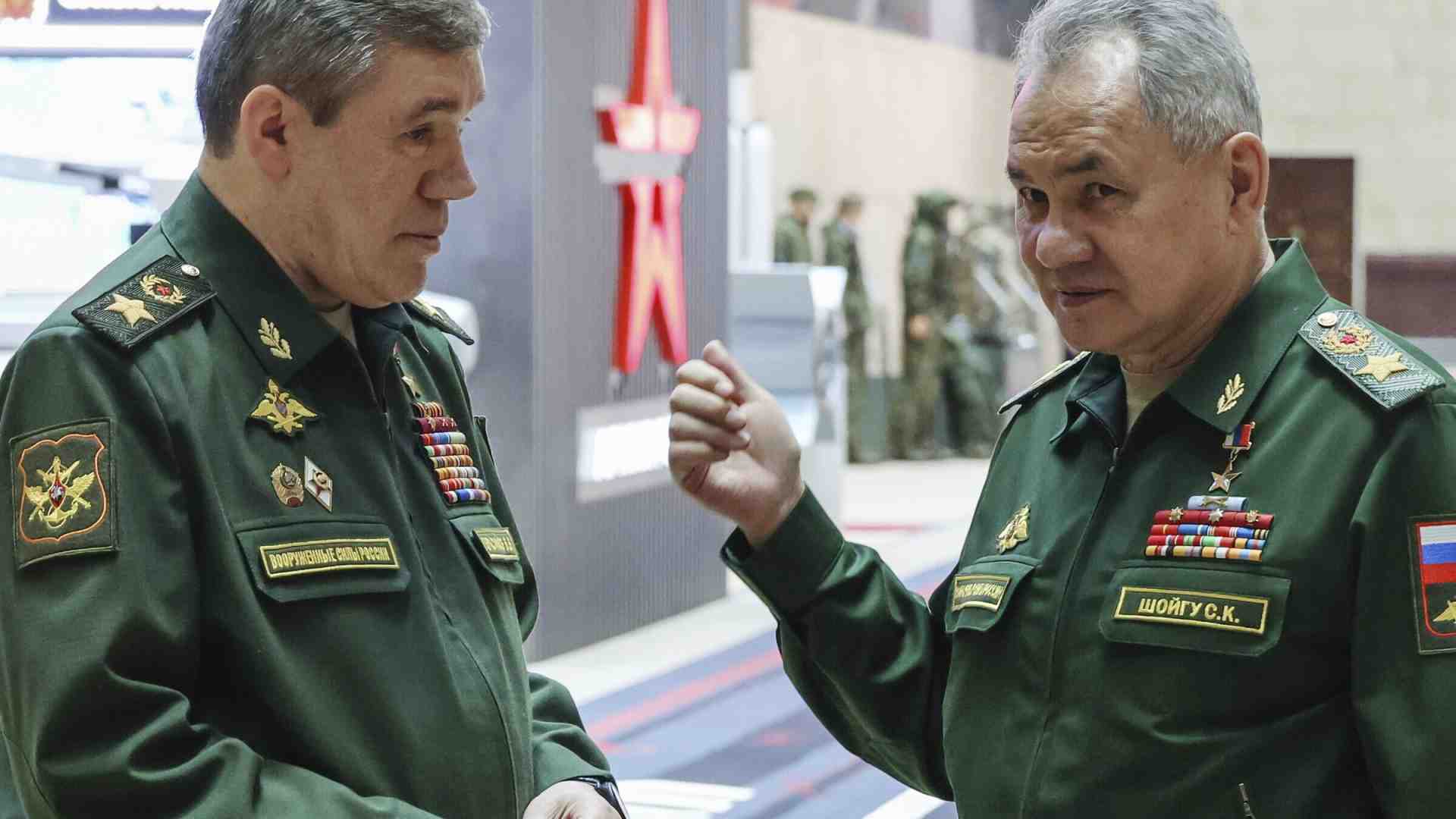 La Corte contro Shoigu e Gerasimov, "criminali di guerra"