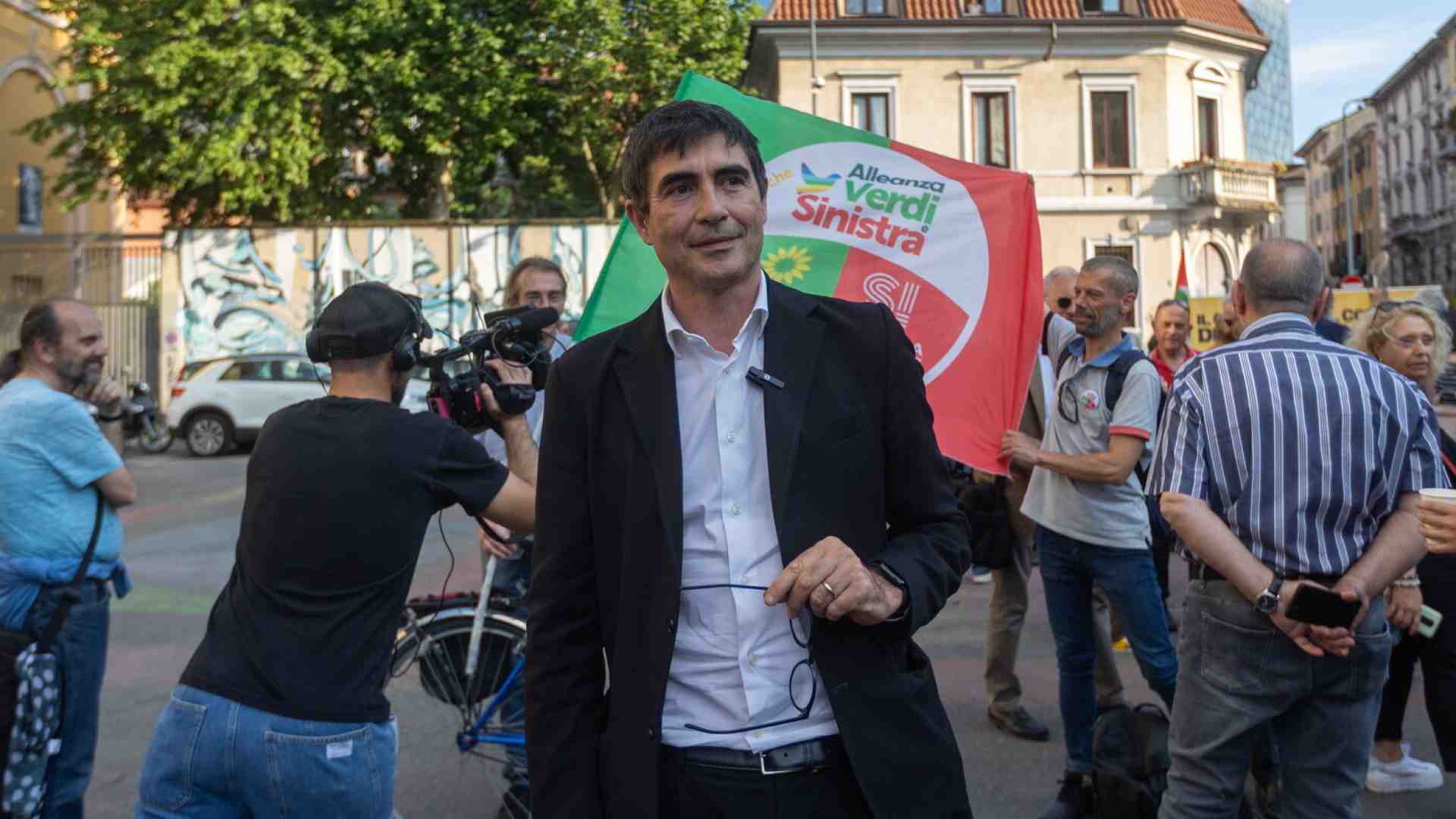 Fratoianni e la strategia del reato