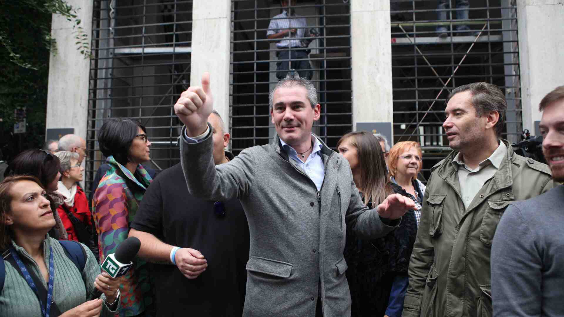 La Lega espelle Grimoldi: aveva riferito il voto di Bossi per Forza Italia alle europee