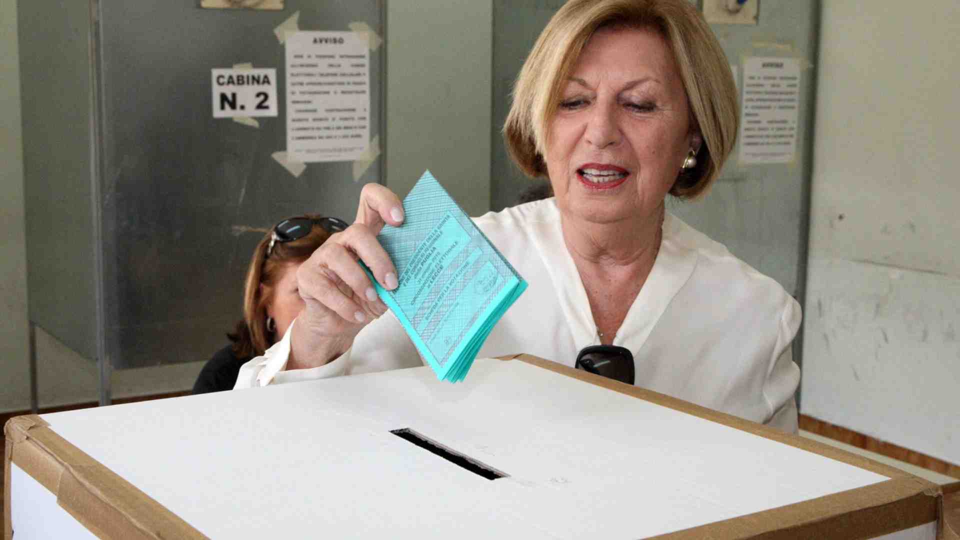 Nonna Adriana più forte dell’armata dem: Poli Bortone sindaco di Lecce per la terza volta