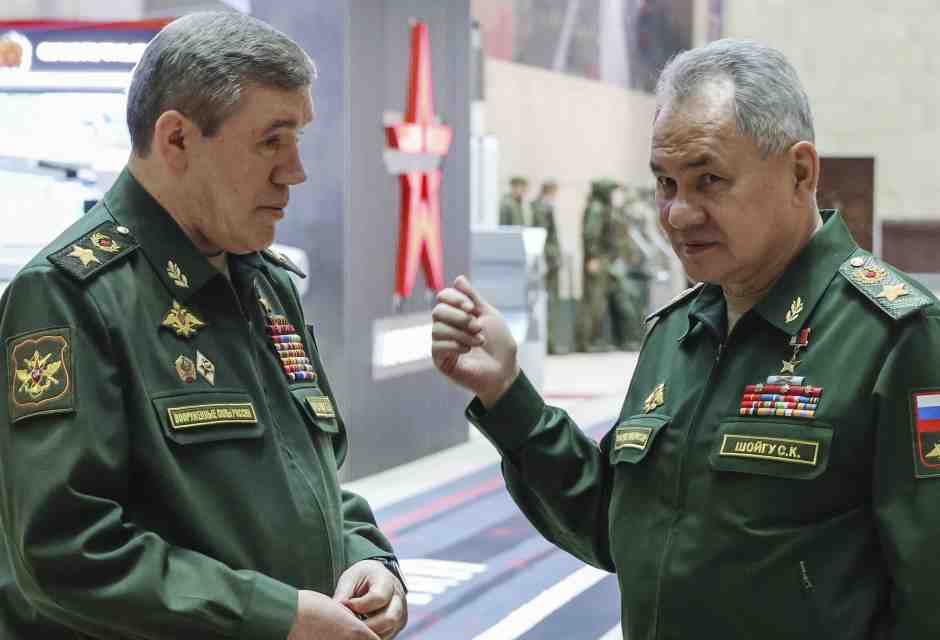La Corte contro Shoigu e Gerasimov, "criminali di guerra"