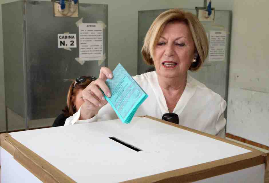 Adriana Poli Bortone: ecco l’unica alternativa al modello Emiliano