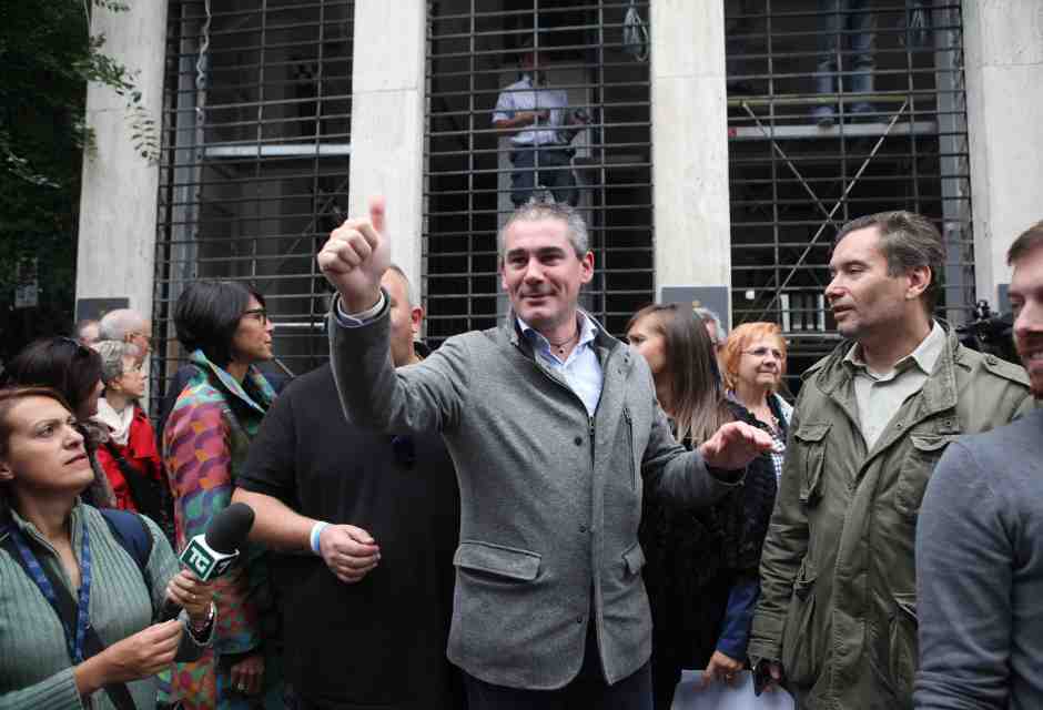 La Lega espelle Grimoldi: aveva riferito il voto di Bossi per Forza Italia alle europee