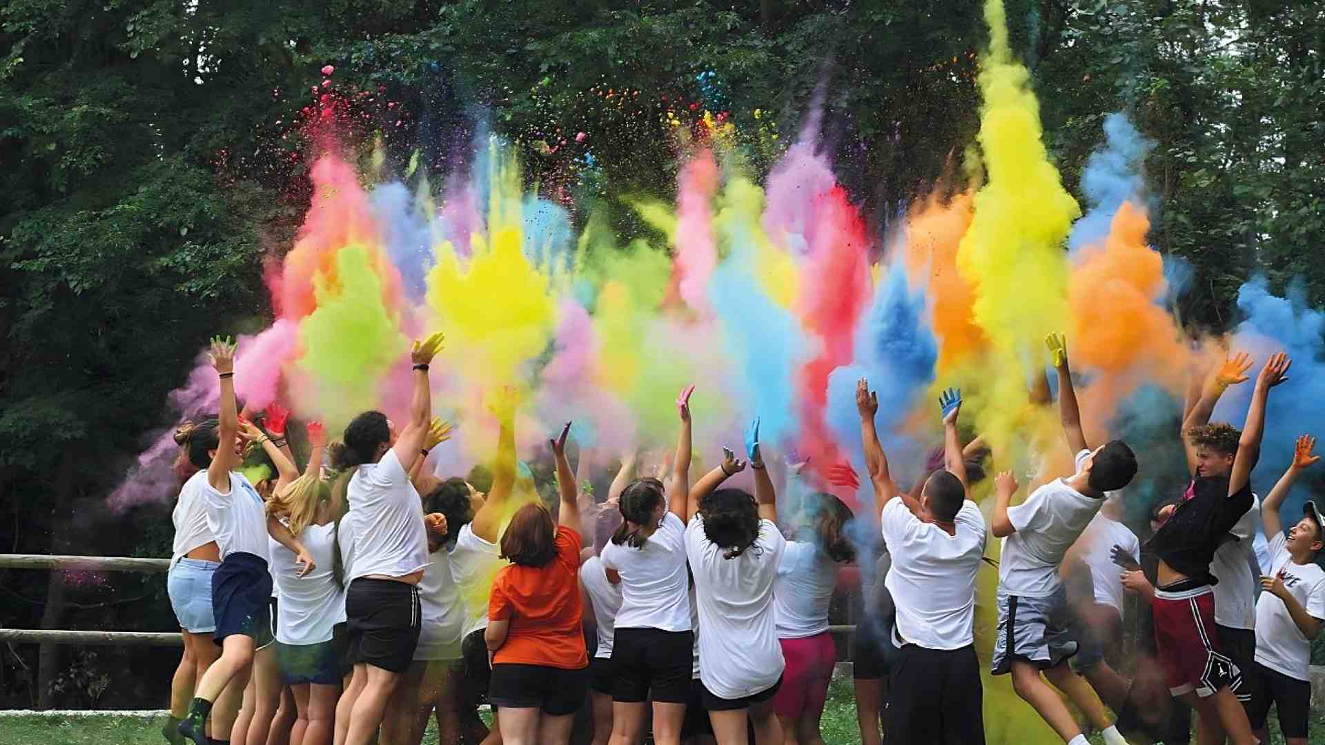 Cari ragazzi, e-state con noi