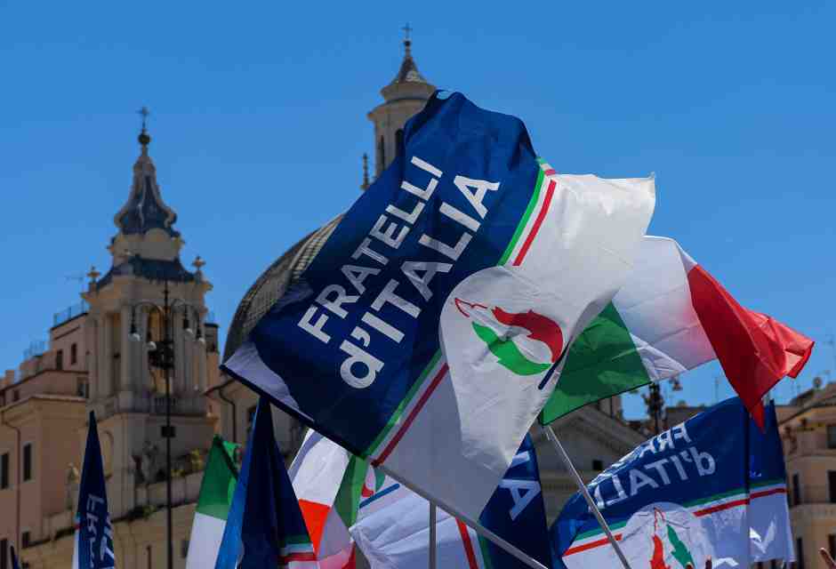 Inchiesta sui giovani di FdI, si dimette Pace (Gn). Donzelli: "Non c'è spazio per nazismo e antisemitismo"