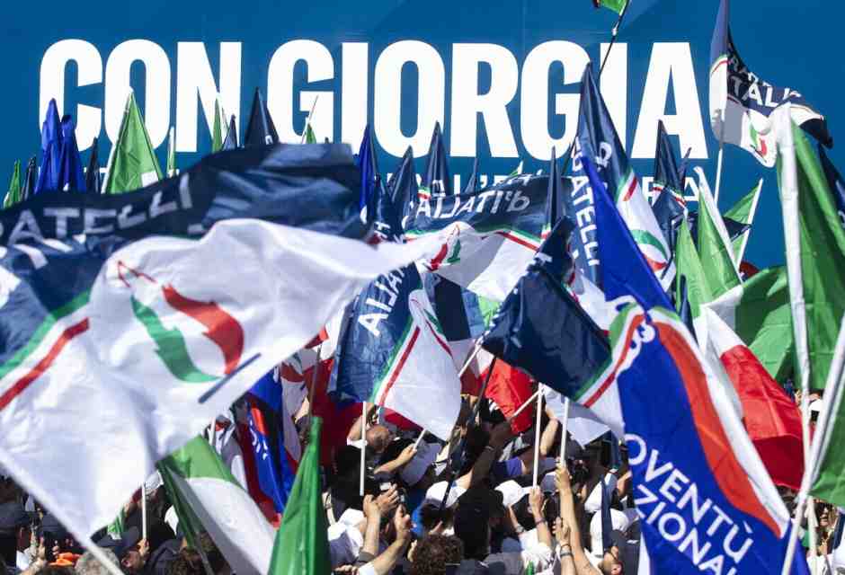 Senza Zucconi. Cosa avrebbe dovuto dire FdI su Fanpage, spiegato da un onorevole meloniano