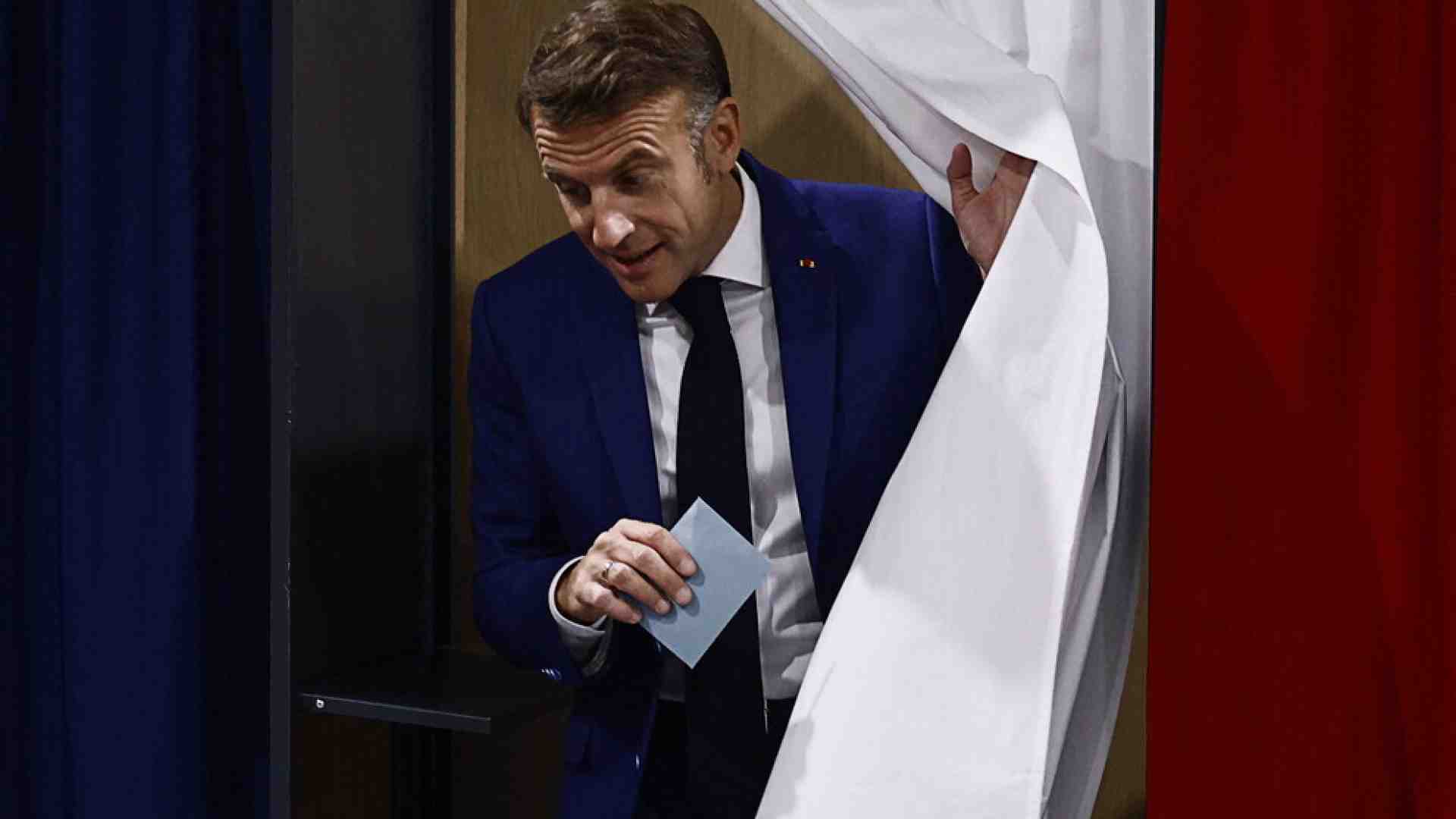 La strategia di Macron ha più di due turni