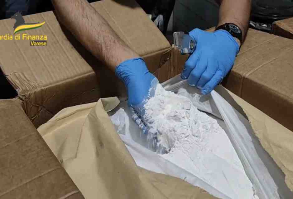 Traffici internazionali, banche sotterranee. Meloni con Xi parlerà anche di questo?