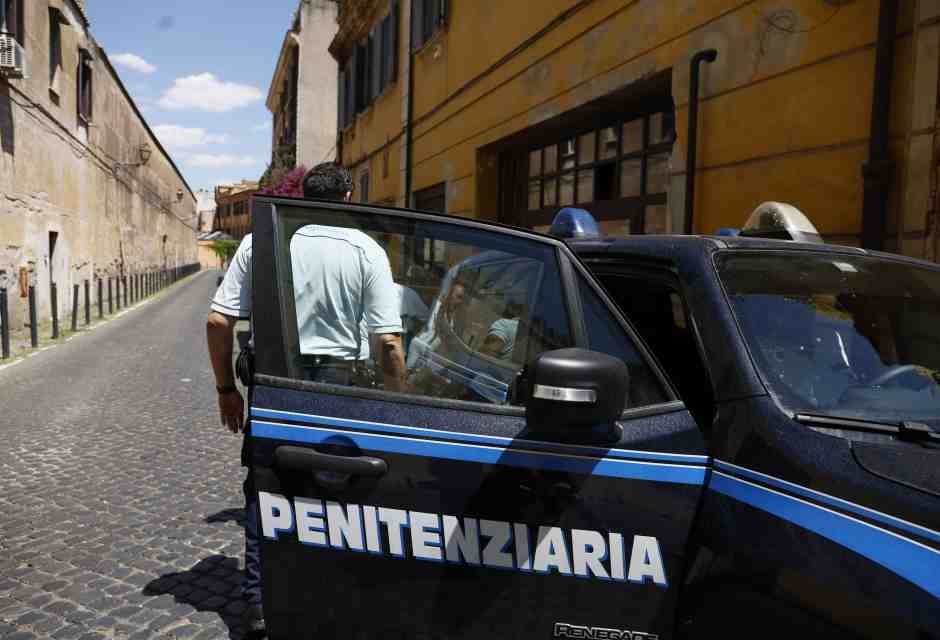 Il decreto che non svuota le carceri ma che contribuirà a rimpinzarle