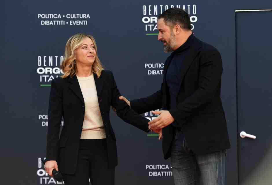 Vox lascia Ecr, il gruppo europeo dei conservatori guidato da Meloni