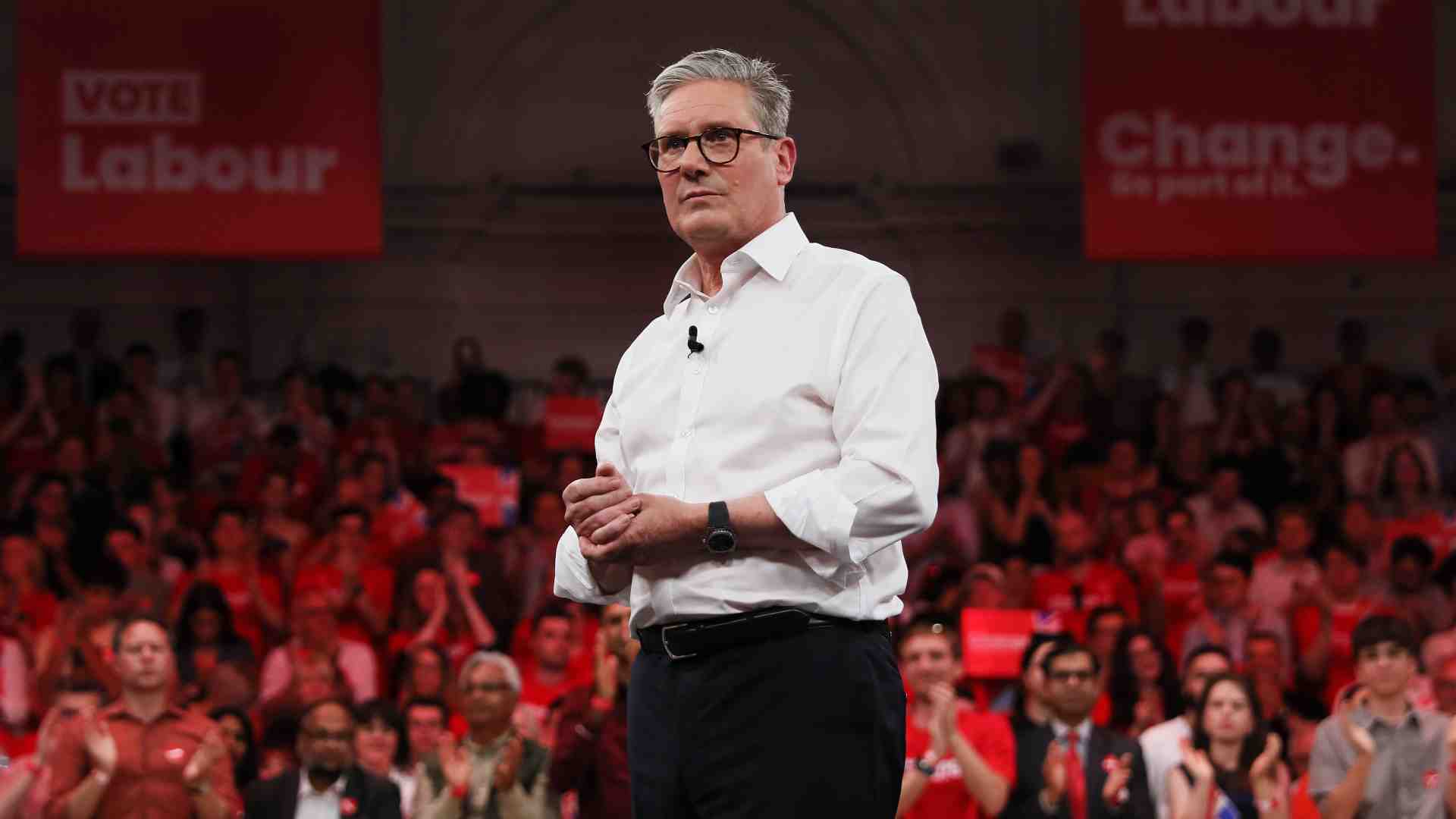 Evviva Keir Starmer, l'anti bandiera bianca. Lezioni dalla quarta via inglese