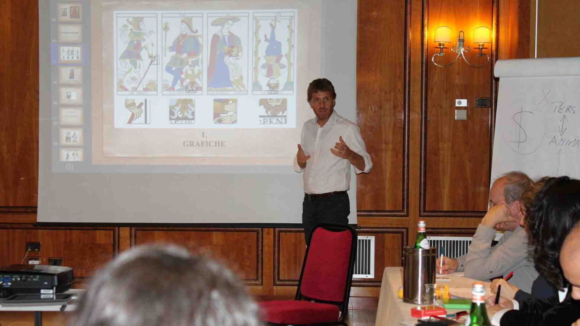 Carlo Bozzelli: “Il codice dei tarocchi spiega il Dna dell’anima”