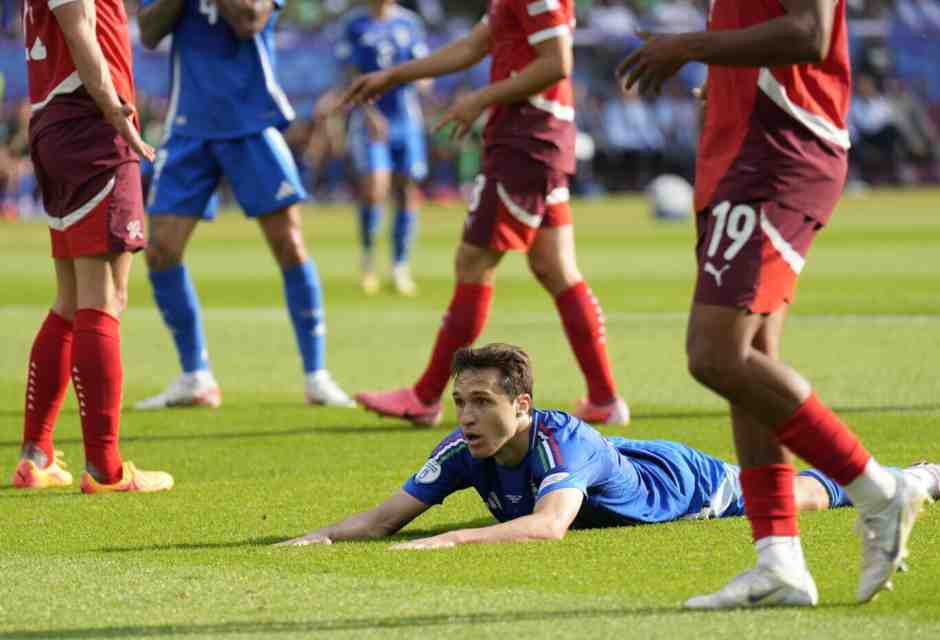 Zoff: “Non trattiamo da adulti i nostri bambini”