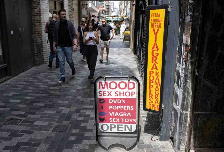 Contraccettivo e Viagra, ovvero i farmaci che hanno rivoluzionato i costumi e le relazioni affettive