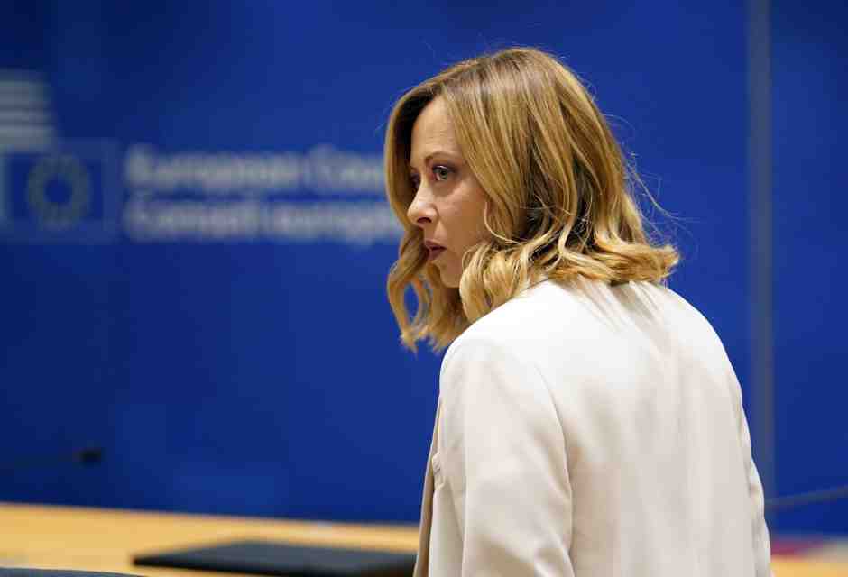 Meloni: "Da Kyiv immagini spaventose, Putin non vuole la pace. In Francia? Nessun vincitore"