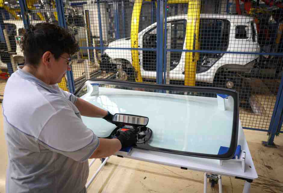 Una nuvola nel cielo terso del lavoro italiano dipinto dall’Ocse: i salari