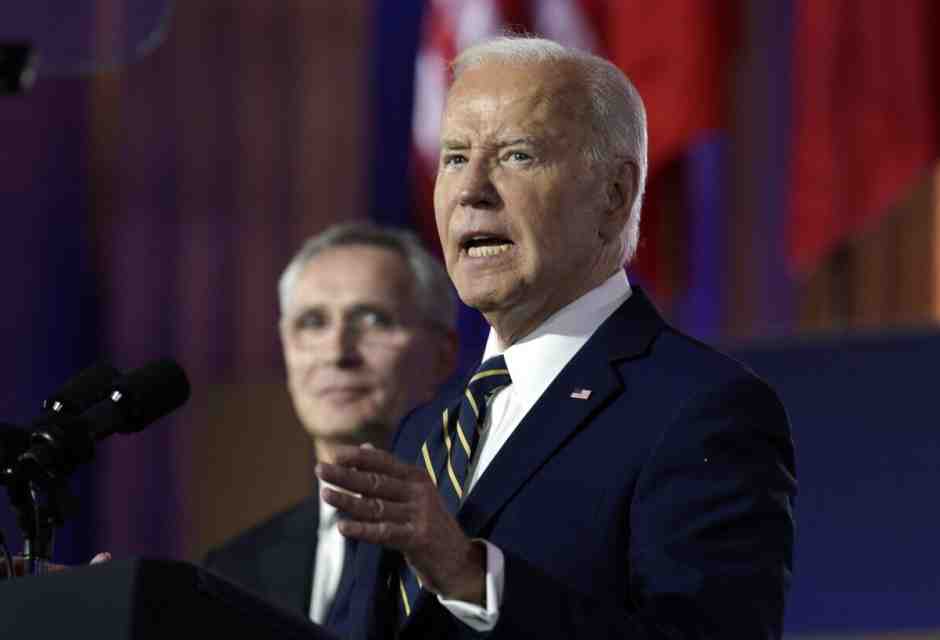 Biden annuncia nuovi Patriot e Samp-T per Kyiv. Meloni: "A piccoli passi porteremo la spesa militare al 2 per cento"