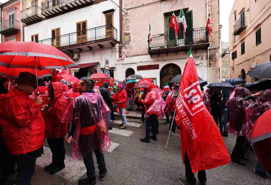 La Cgil politicizzata. La battaglia per l’Art. 18 non è da professionisti del sindacato, ma della politica