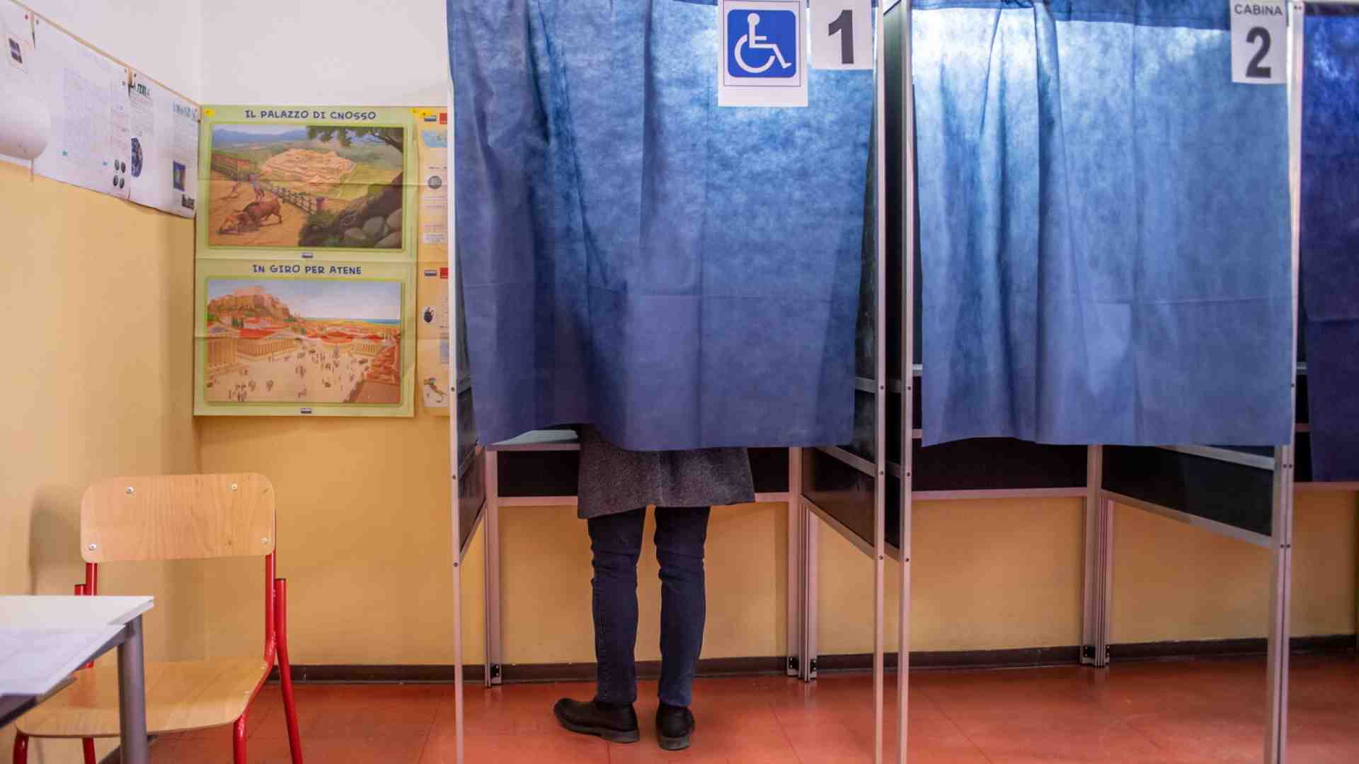 Questa fragile democrazia. Gli indici per misurarla, gli anticorpi per non disperare