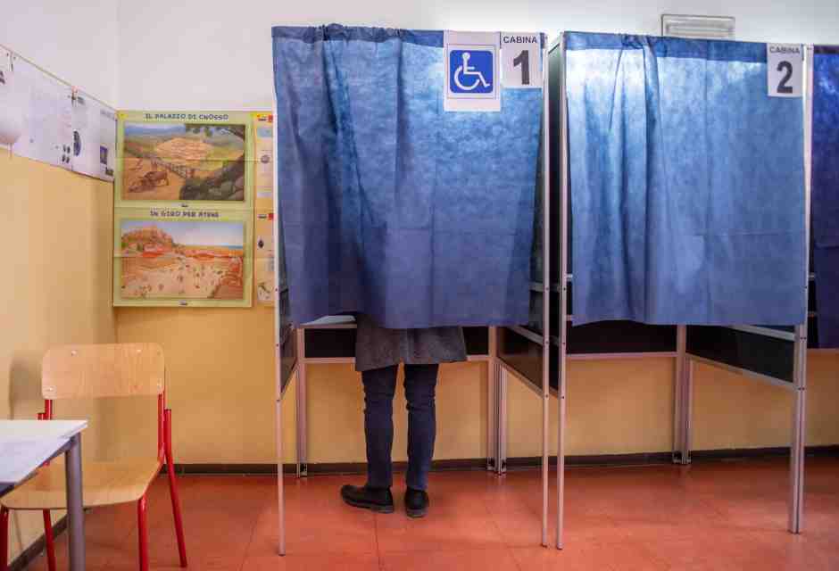 Questa fragile democrazia. Gli indici per misurarla, gli anticorpi per non disperare