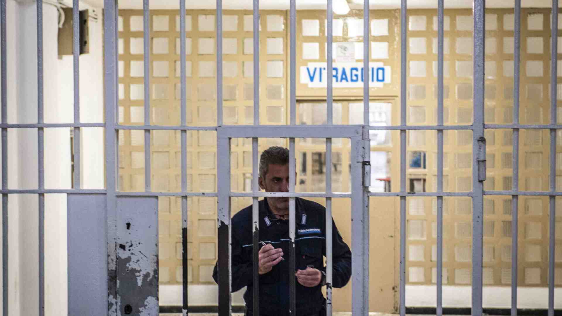 È l’ignavia del governo ad alimentare l’emergenza nelle carceri