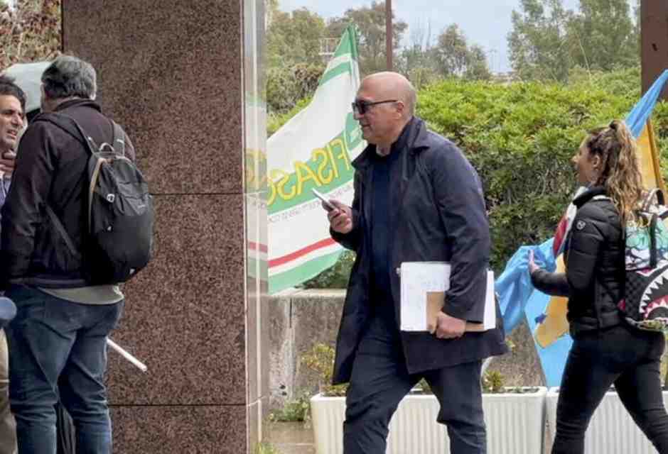 “Il Pd mi ha scaricato come spazzatura”. Parla Cozzolino, protagonista del Qatargate