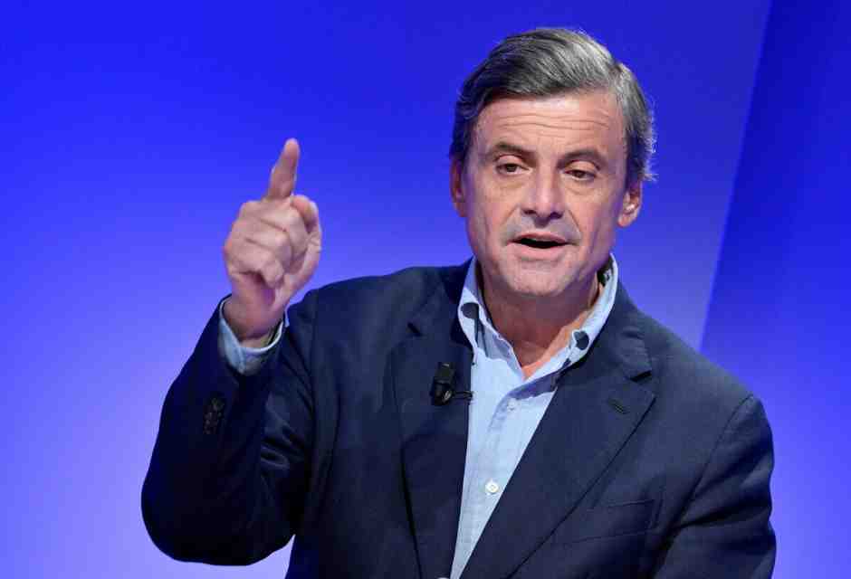 Calenda: “I giudici non possono far dimettere Toti. Non vado in piazza con Elly”