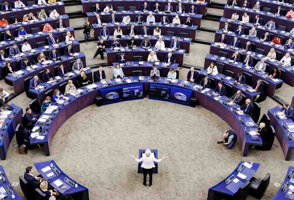 Rieletta von der Leyen: Meloni sceglie l'agenda dell'autolesionismo populista